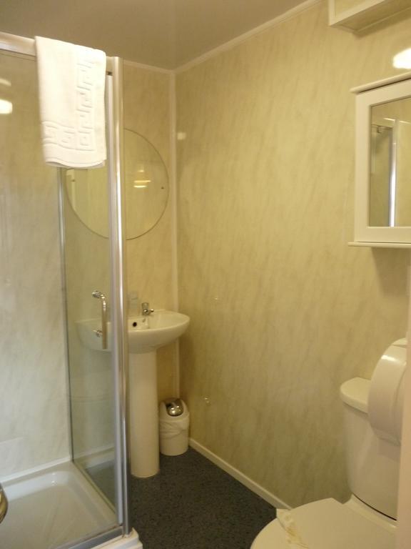 Double Room,227138309:JPEG